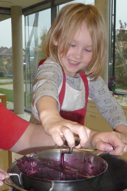 ./custom/gui/fileupload/images/fotogalerie/schulkueche/Schulküche 3.jpg